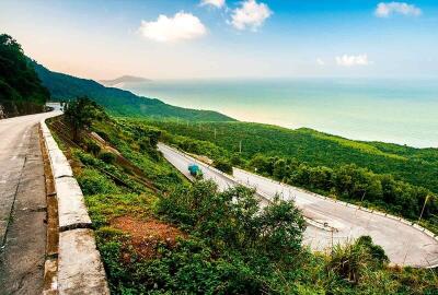 Le col des nuages à Hue, un road trip mythique au Vietnam