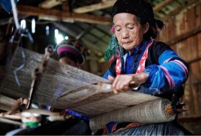 Le village de tissage de Lung Tam : un artisanat Hmong unique au Vietnam