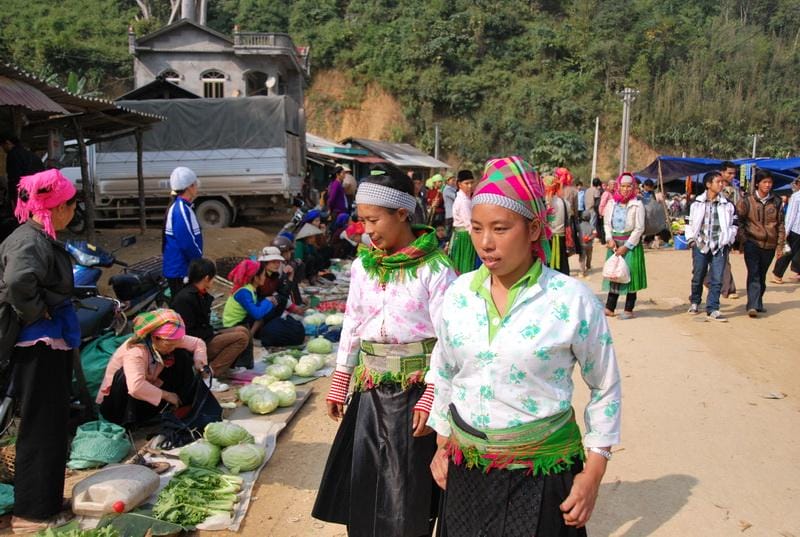marche-local-cao-bang-vietnam