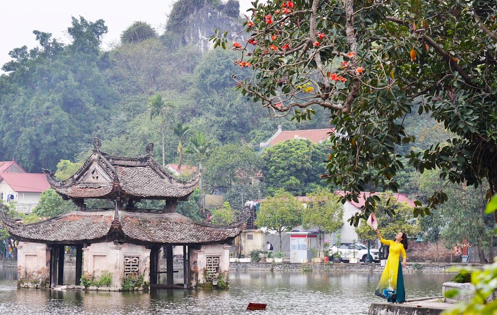 pagode-du-maître-a-Hanoi