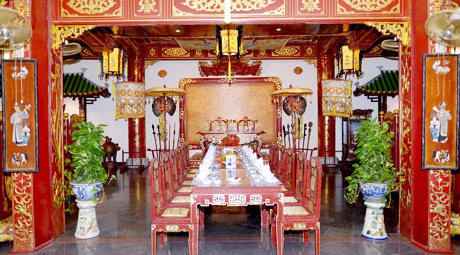 la-cuisine-royale-de-hue