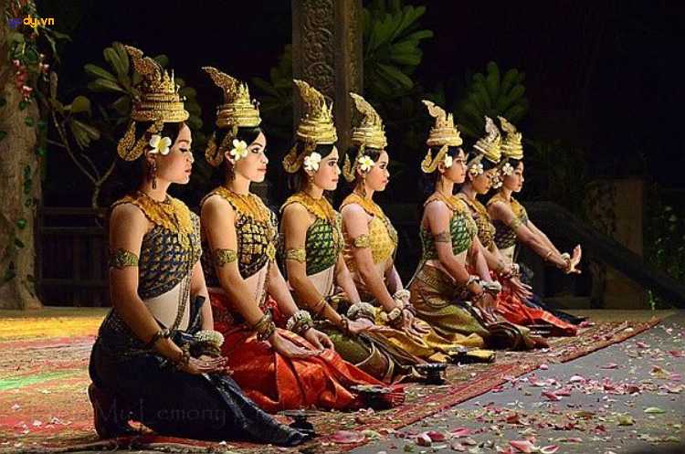 lanimal-symbolique-des-khmers-au-cambodge