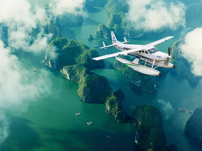 hanoi-a-la-baie-dhalong-en-hydravion-voyage-de-luxe-au-vietnam