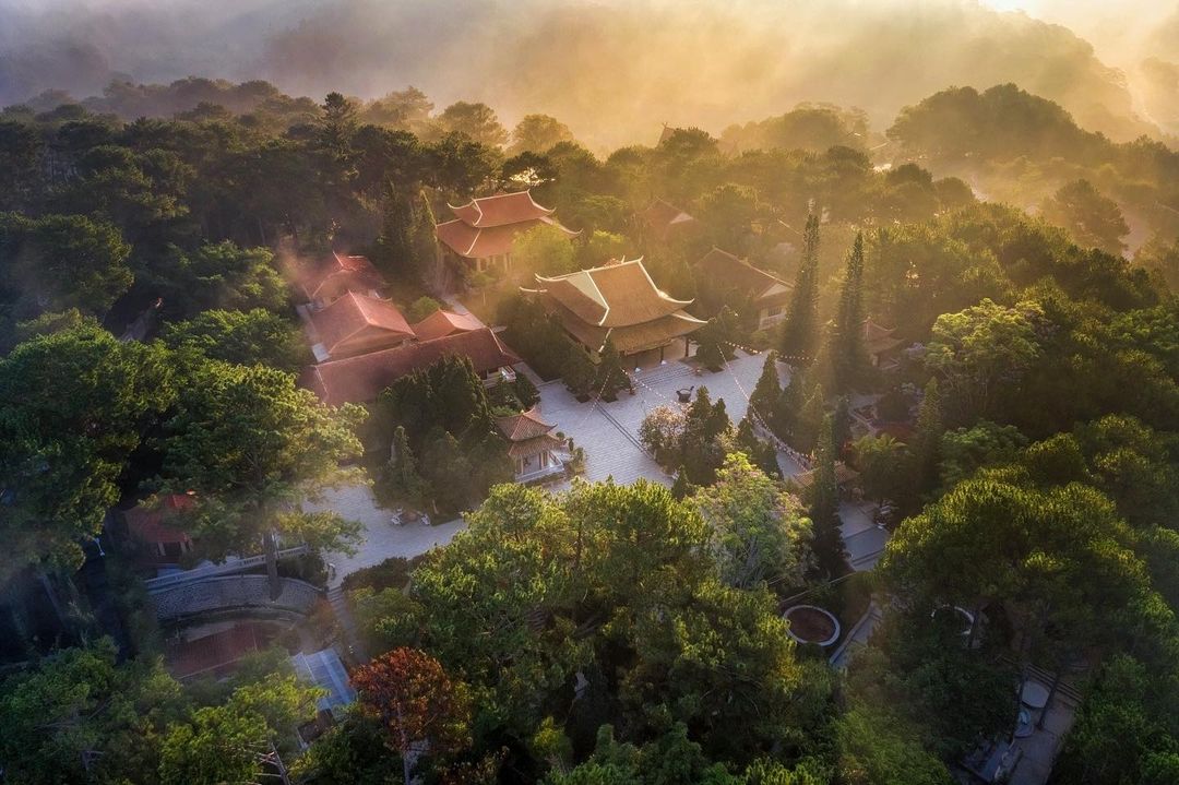 le-monastere-zen-truc-lam-de-da-lat