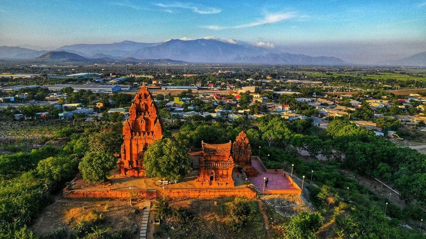 la-vallee-de-Phan-Rang-et-ses-temples-Cham