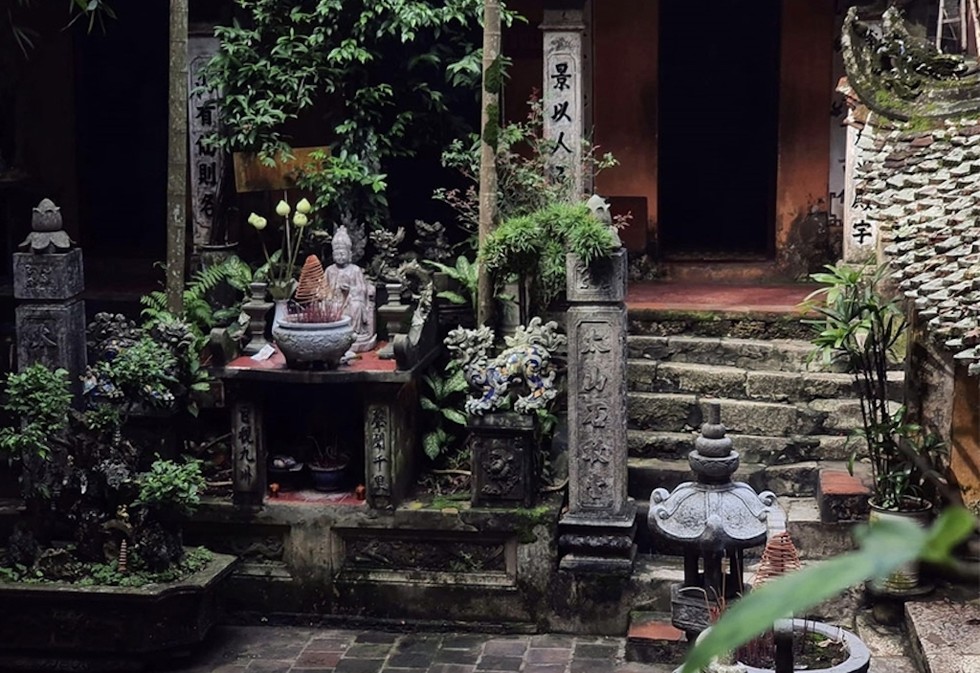 pagode-du-maître-a-Hanoi