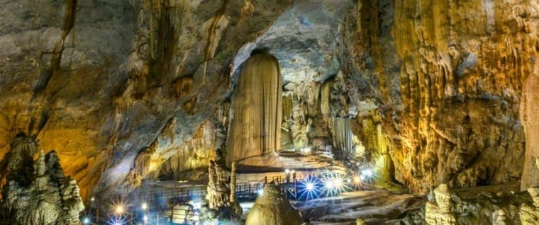Grotte-Phong_Nha