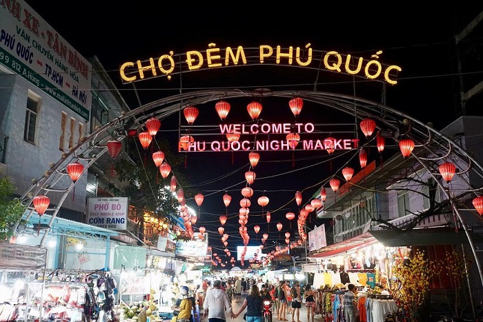 marche-nocturne-de-phu-quoc
