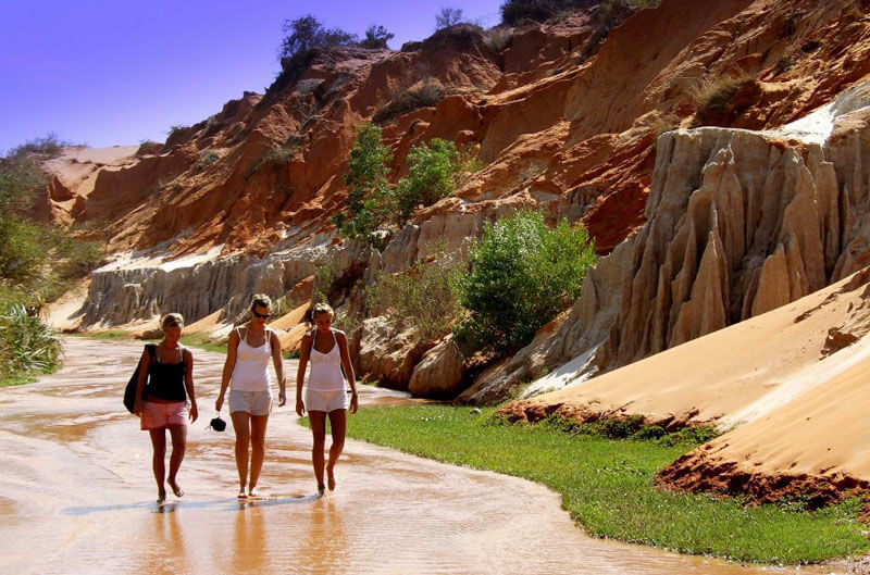 suoi-tien-un-ruisseau-unique-au-vietnam