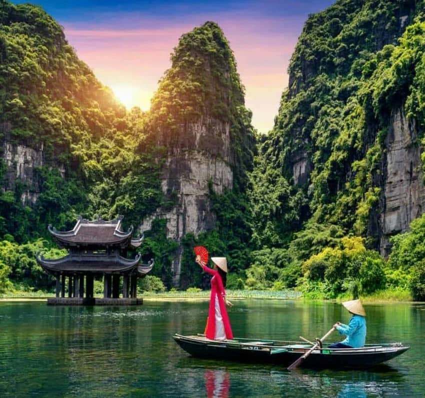Top-10-incontournables-à-découvrir-pour-votre-premier-voyage-au-Vietnam