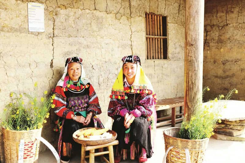 village-de-lo-lo-chai-une-beaute-feerique-dans-les-montagnes-du-nord
